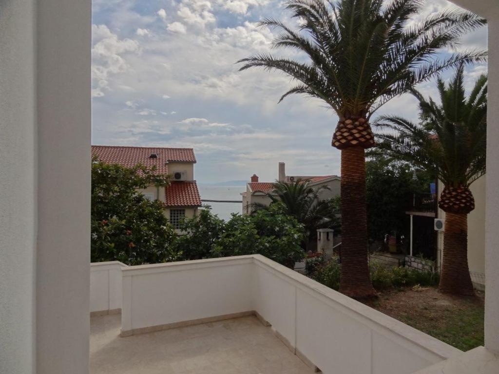 Apartments With A Parking Space Rab - 16359 Banjol Extérieur photo